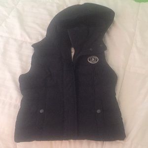 NWOT Navy Abercrombie and Fitch vest